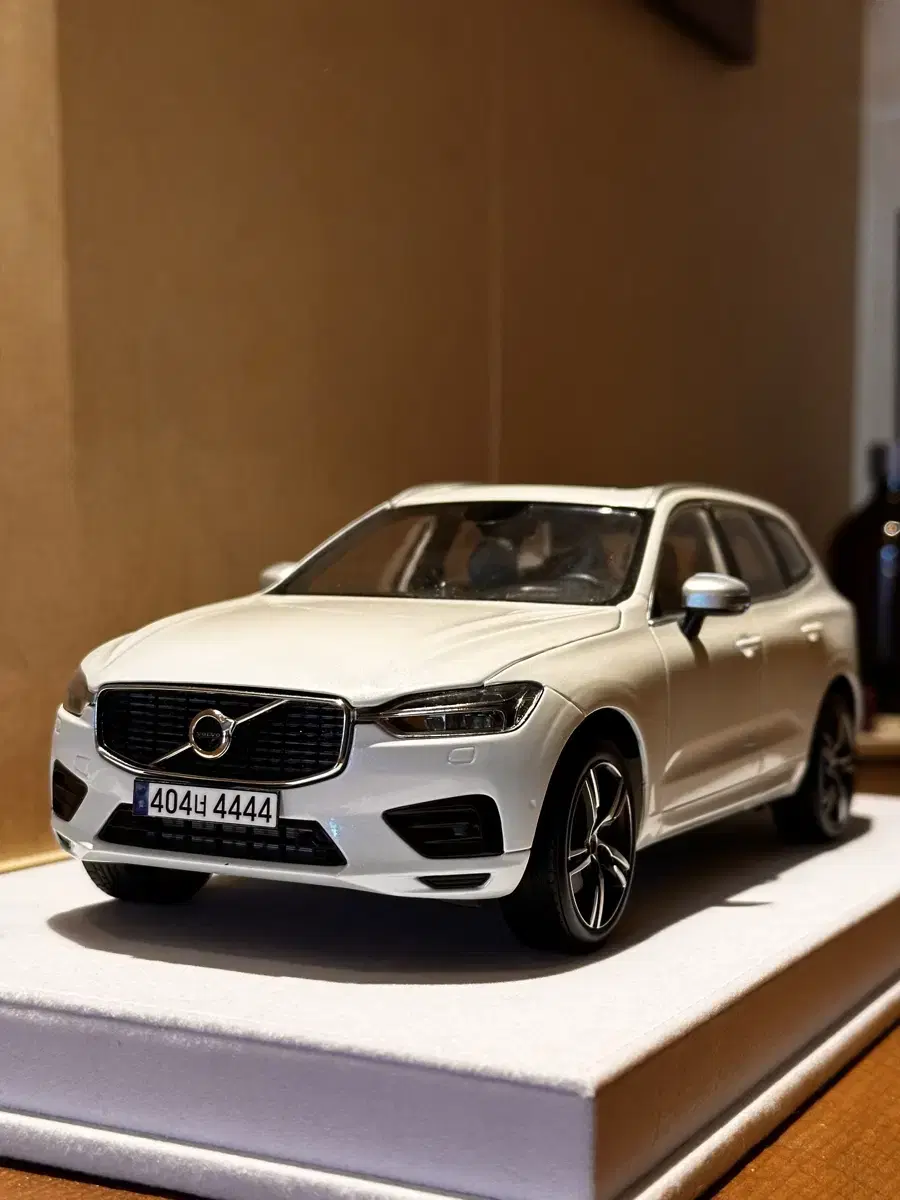 볼보 xc60 다이캐스트 1:18