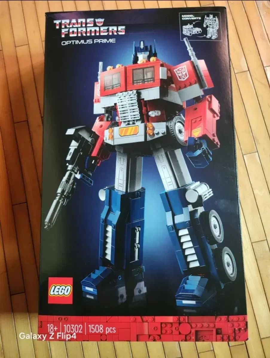 LEGO 10302 Optimus Prime (Unsealed)