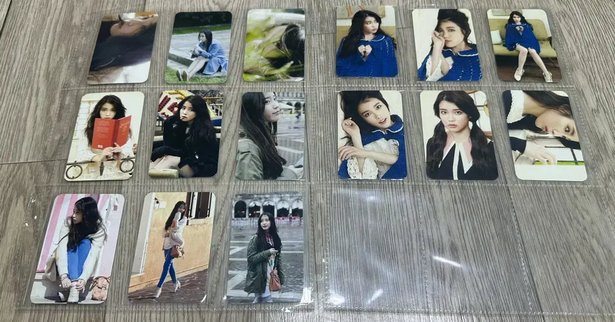 [Rare] Official Goods/ iu 2012 Ro & Star photocard (A version)