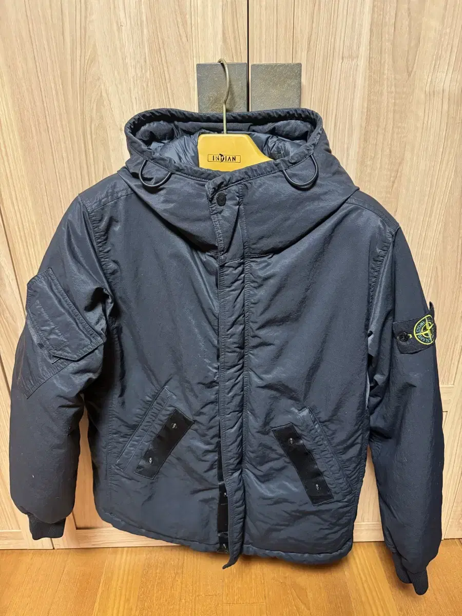 Stone Island Orpark Nylon Twill Down Jacket Black (23FW)