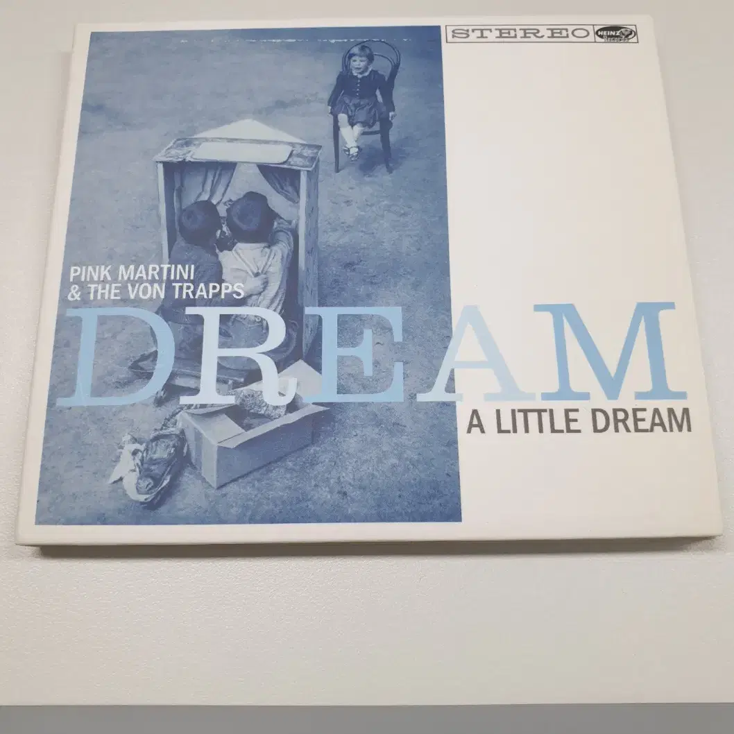 [중고 CD] Pink Martitni - Dream A Little..