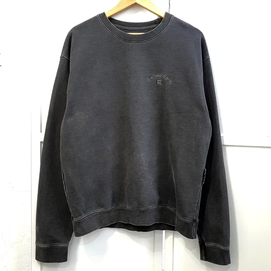 EPT Pigmented Sweatshirt