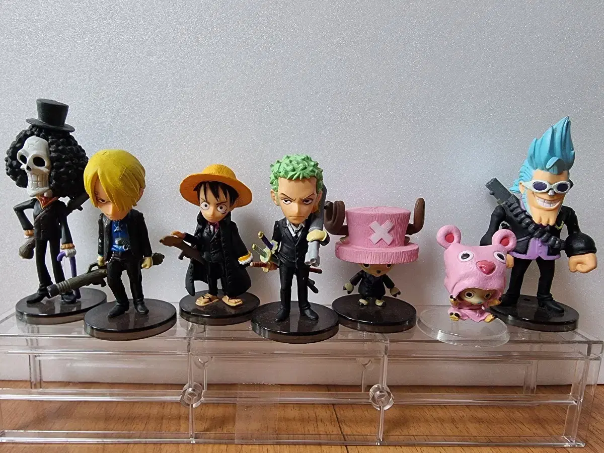 ONEPIECE Wall Call(ワンピECE) Figures sells