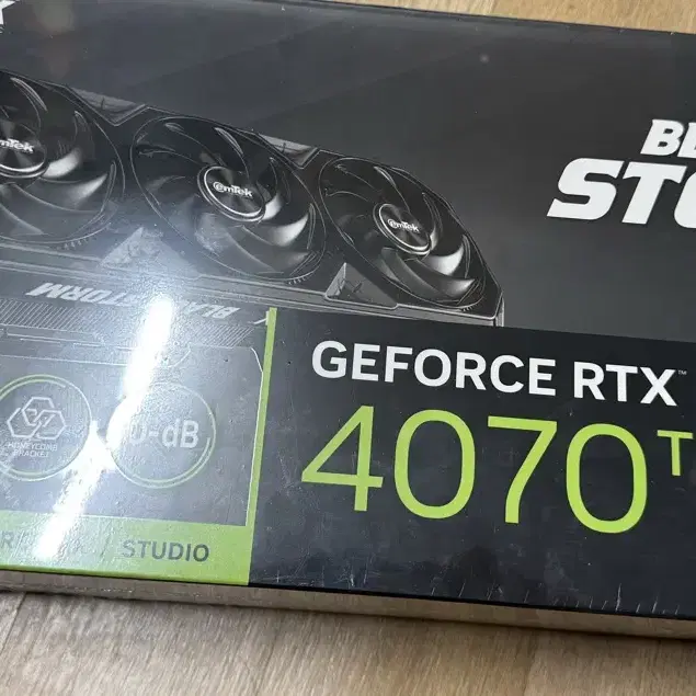 RTX 4070 ti super Black storm 팝니다!