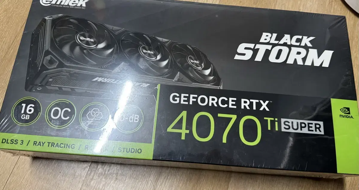 RTX 4070 ti super Black storm 팝니다!