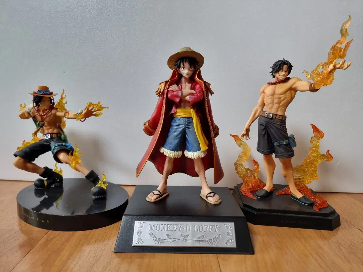 ONEPIECE First Lottery Figures for sale