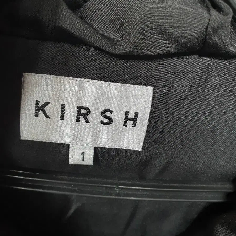 키르시 Kirsh 긴 패딩 100