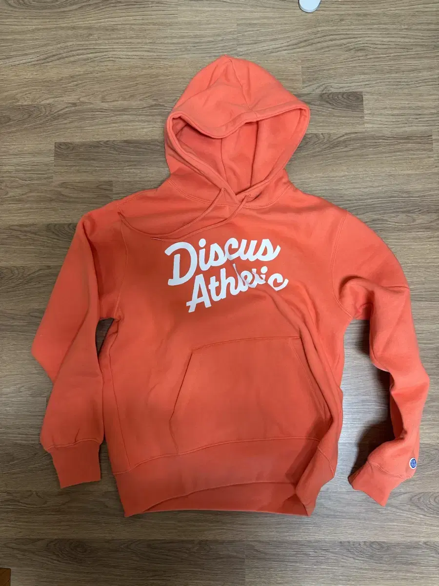 (m)Discus Athletic Fleece Cursive Hoodie Orange