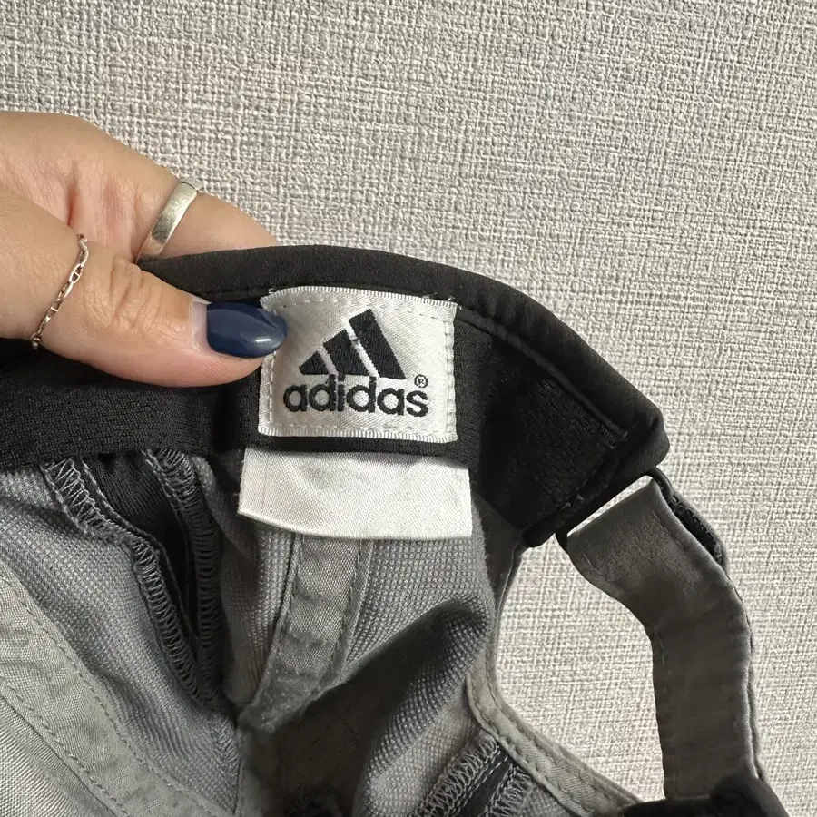 Adidas 빈티지 모자 볼캡