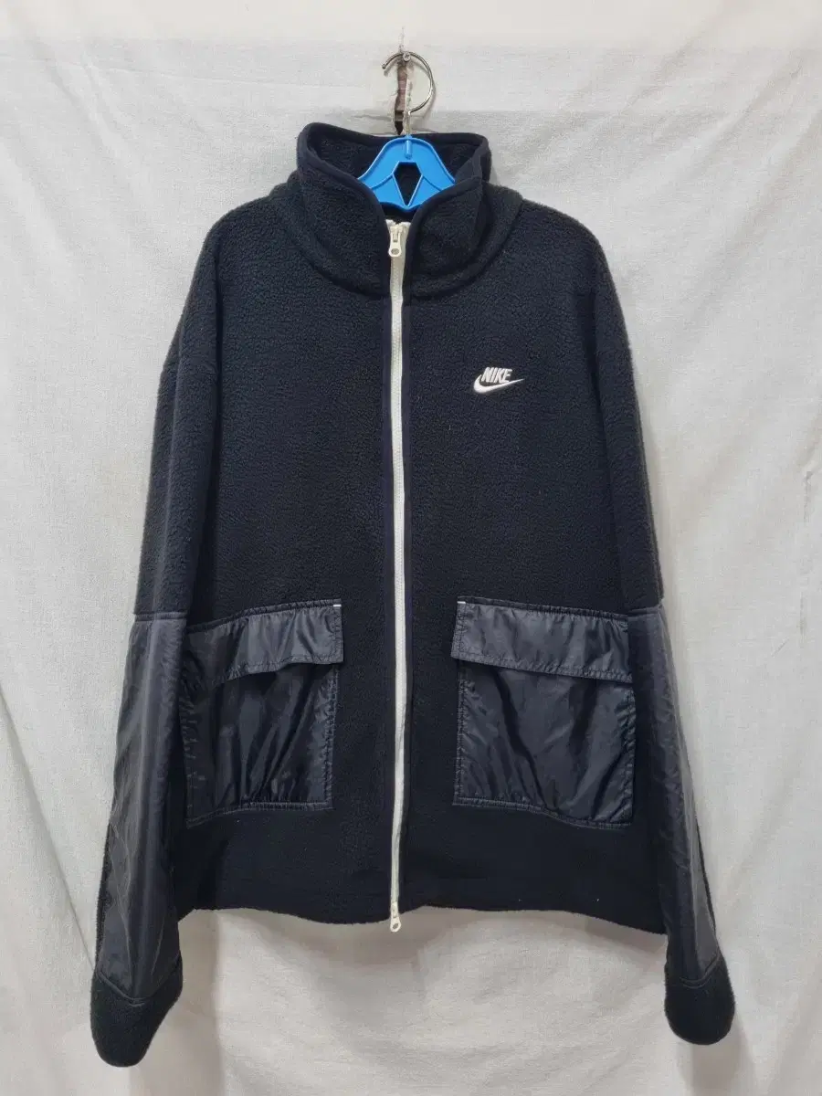 Nike Overfit Two-Way Fleece L (105-110)