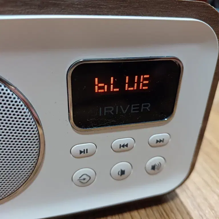 IRIVER IR-R1000 무선 블루투스 스피커 USB/라디오/SD