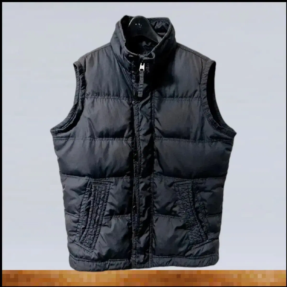 Abercrombie & Fitch Duck Down Puffer Vest