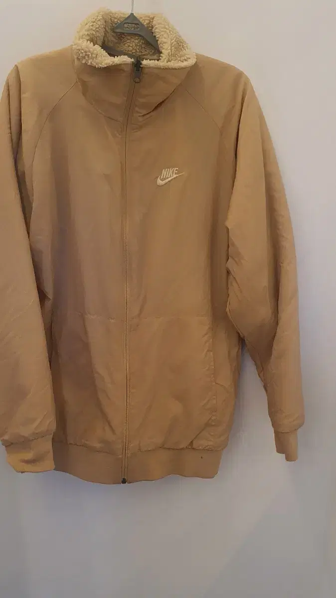 Nike Reversible jumper with two sidesM