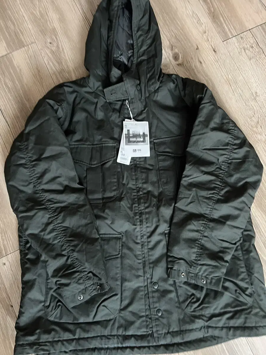 (XL) Uniqlo Anga PuffTech Utility Jacket Olive