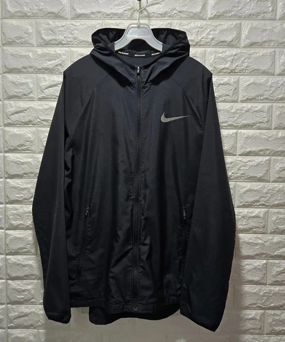 Nike Running Windbreaker 95