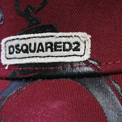 디스퀘어드2 Dsquared2 볼캡 모자 새제품