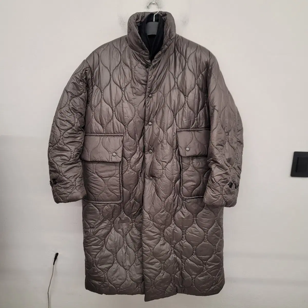 [100/L] Reversible Reversible Funnel Coat