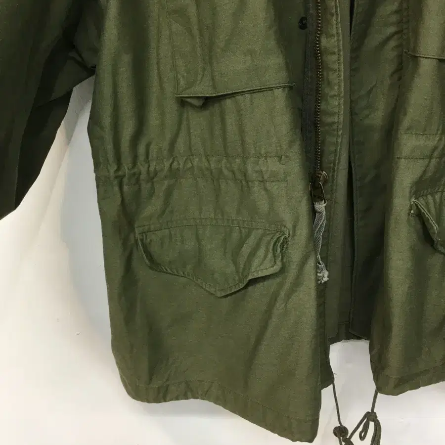 ALPHA INDUSTRIES made in u.s.a 밀리터리 개파카