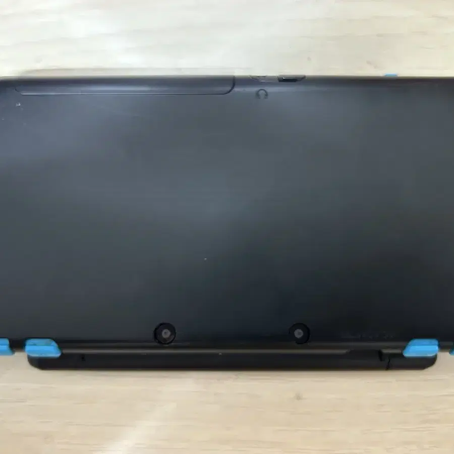 뉴 닌텐도 2DS XL