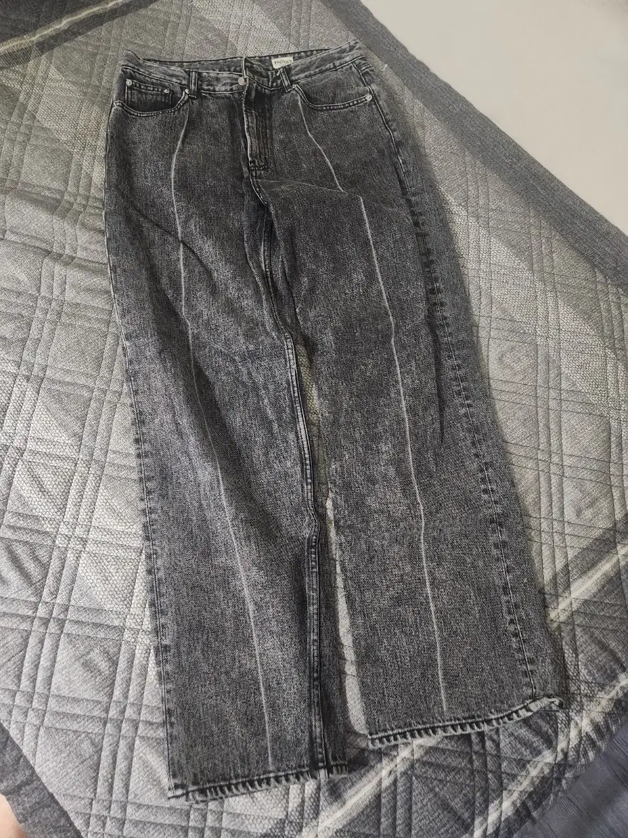 [Quick sale] Modnine Gray Denim