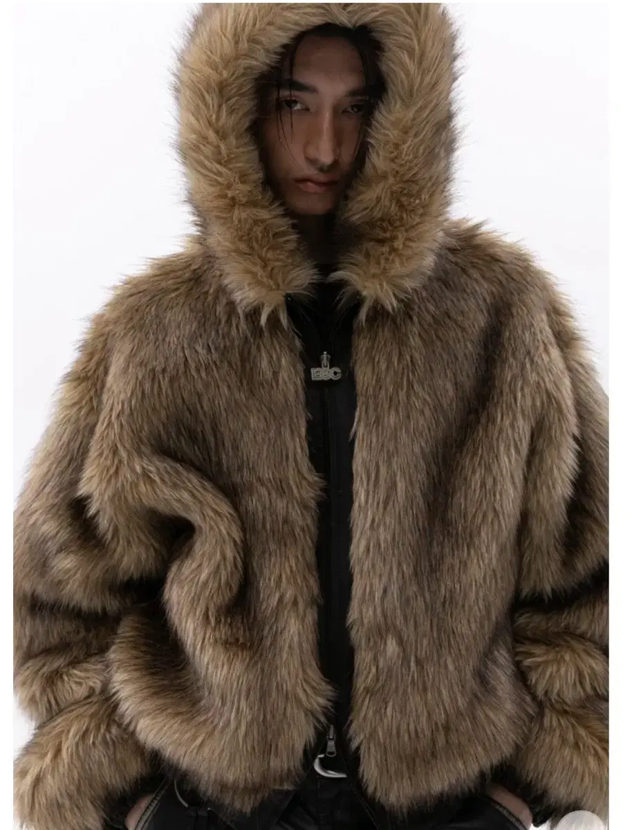 [OS] ESC studio Oversized Faux Fur Hooded Jacket