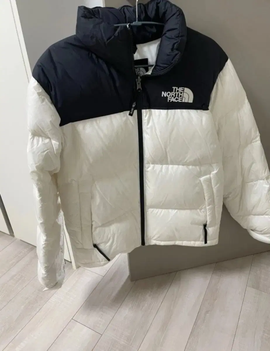 The North Face Echo Nopsi White