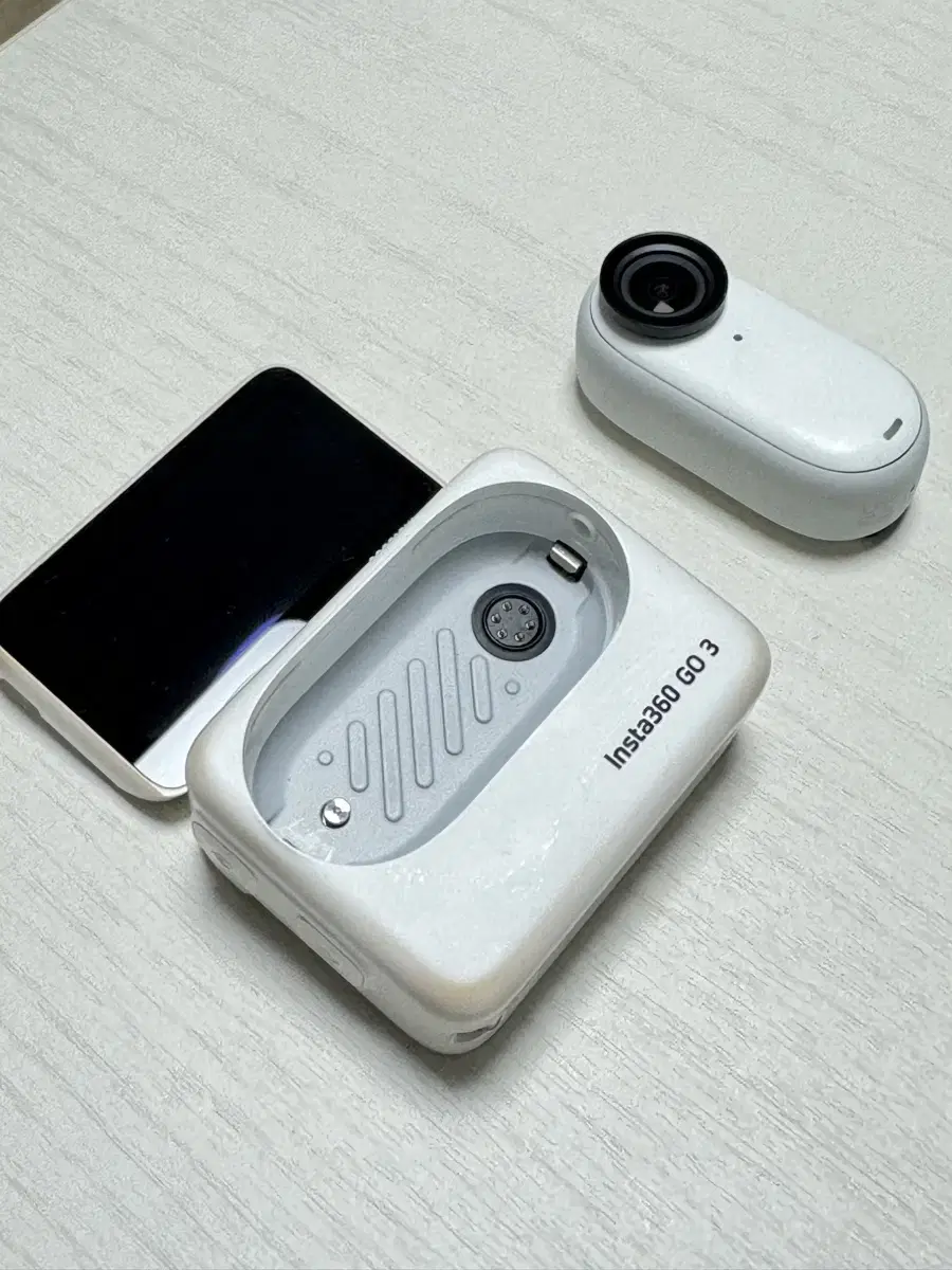 인스타 Insta360 GO 3 (128GB) | 10회 미만 사용