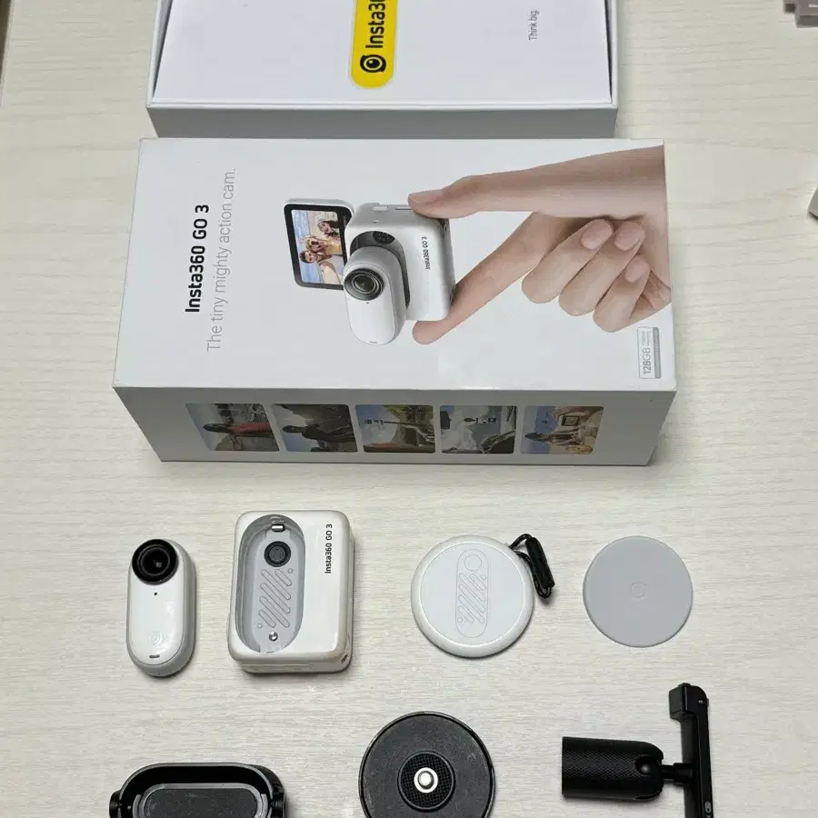 인스타 Insta360 GO 3 (128GB) | 10회 미만 사용