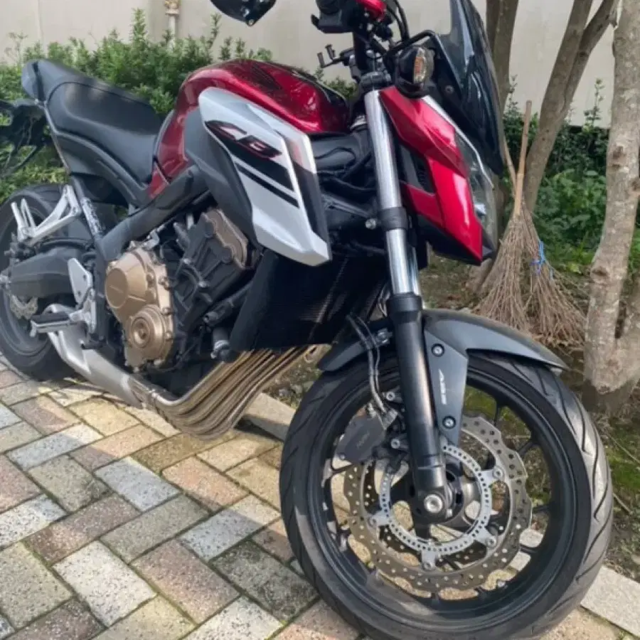 cb650f 판매합니다