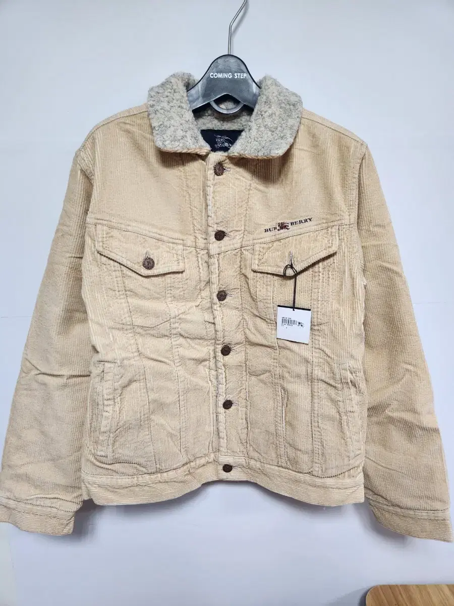 Burberry Golden Jacket size S