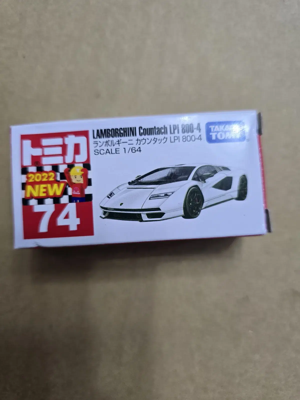 Tomica Die Cast Car Mini Car Lamborghini Countach LPI800