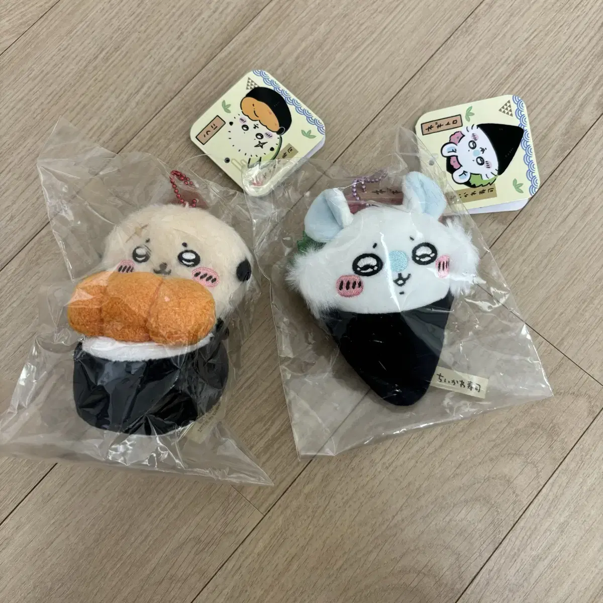 Chiikawa Sushi Sushi Rakko Momonga Mascot keyring doll Uni the sea urchin