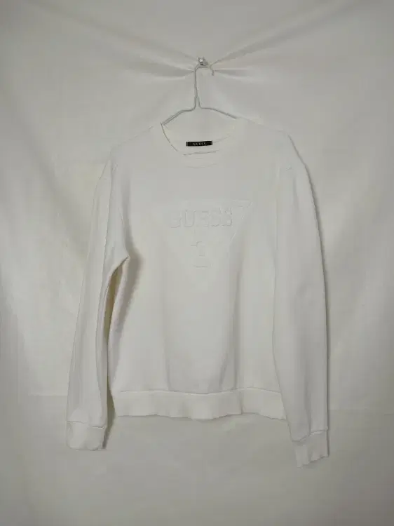 GUESS Gess White Men's Specialty Sweater 100