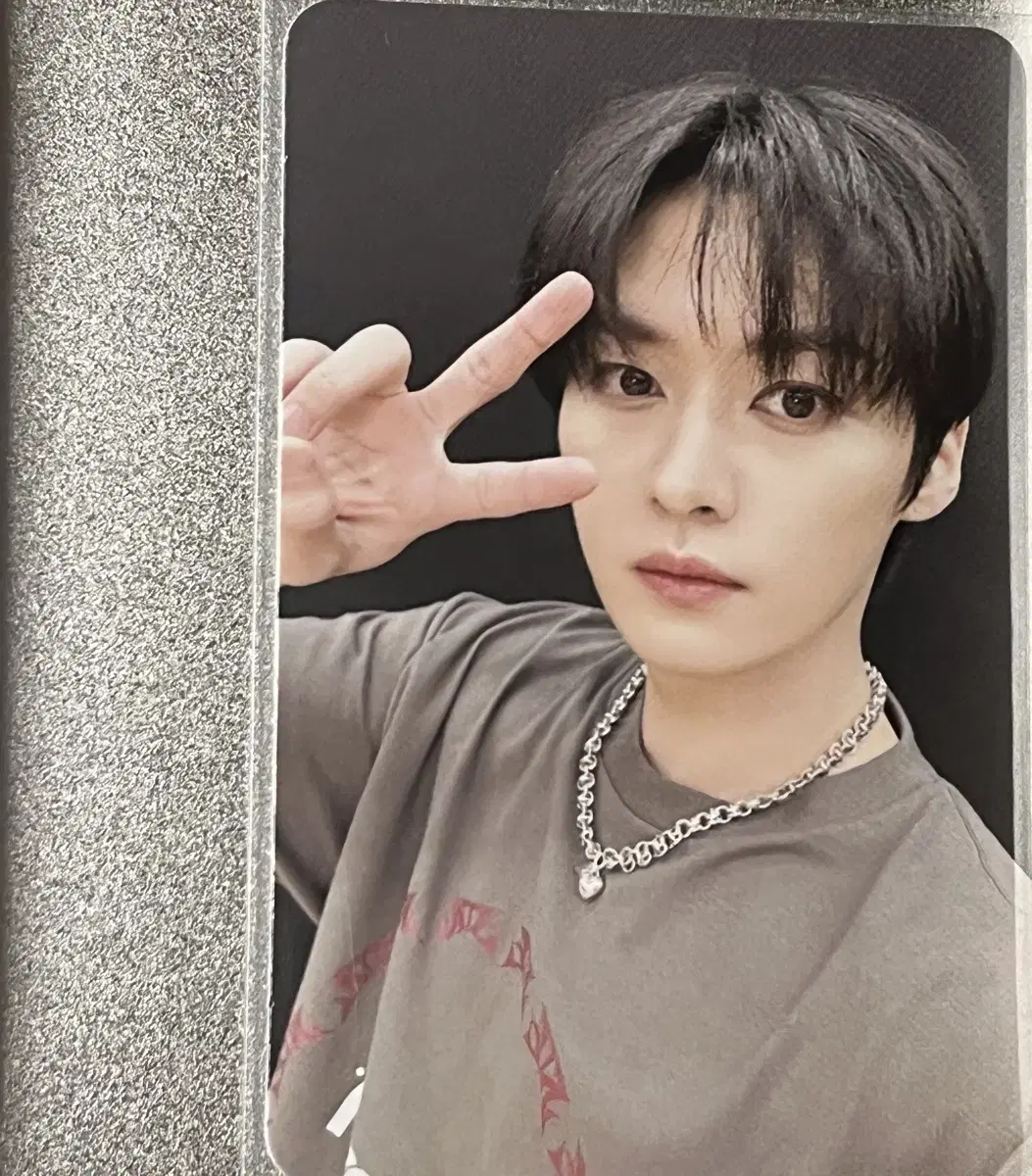 Straykids lee know broadcast photocard ATE broadcast Week 2