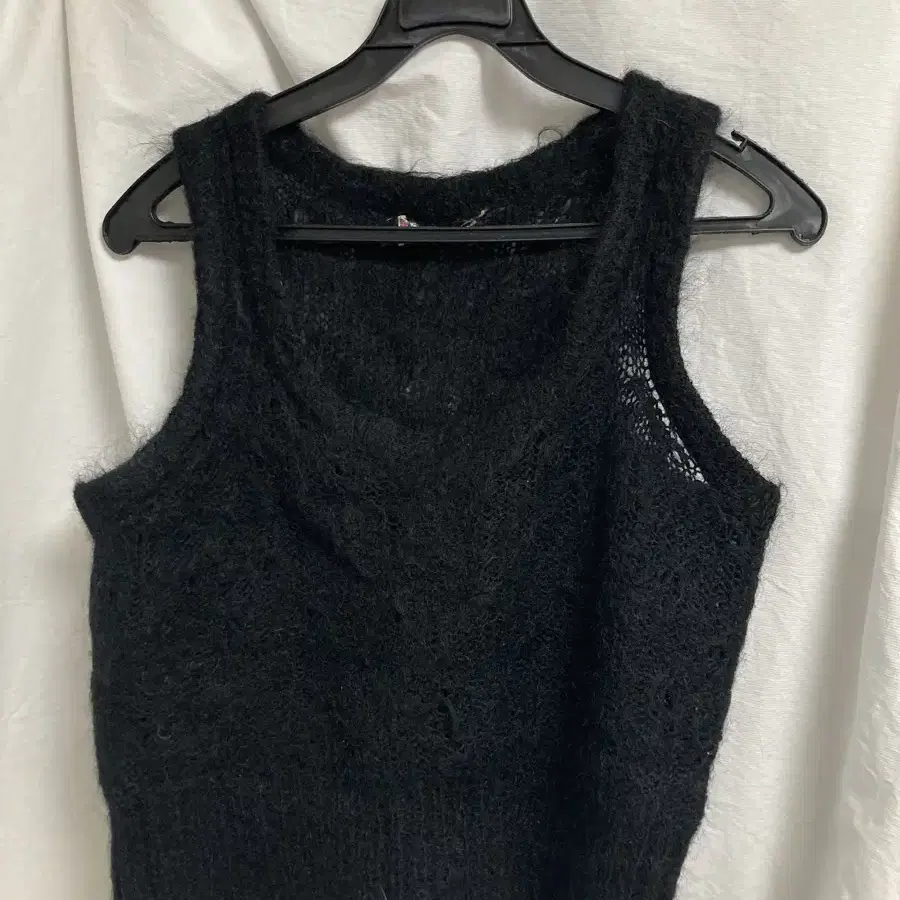 vintage knit vest