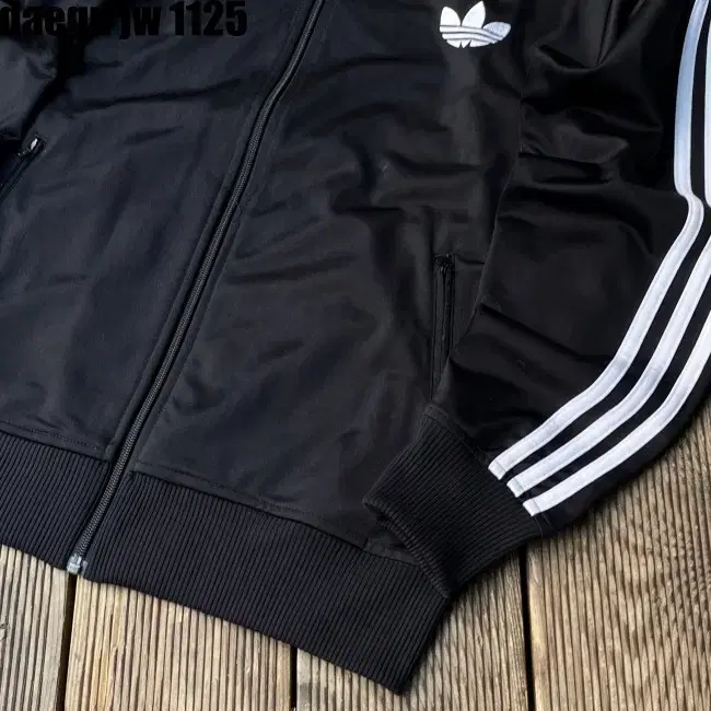 M 95-100 ADIDAS ZIPUP 아디다스 집업