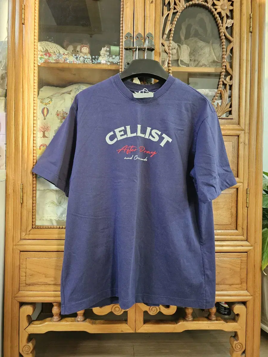 I'm selling a brand new Afterpray Celloist short sleeve t-shirt.