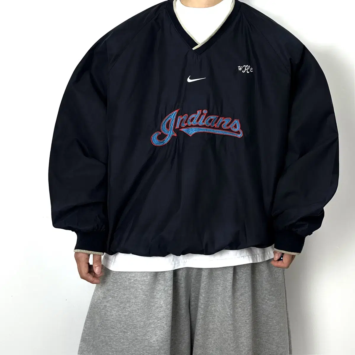 Nike Big Logo 90s Unmade Old School Overfit Warm Up