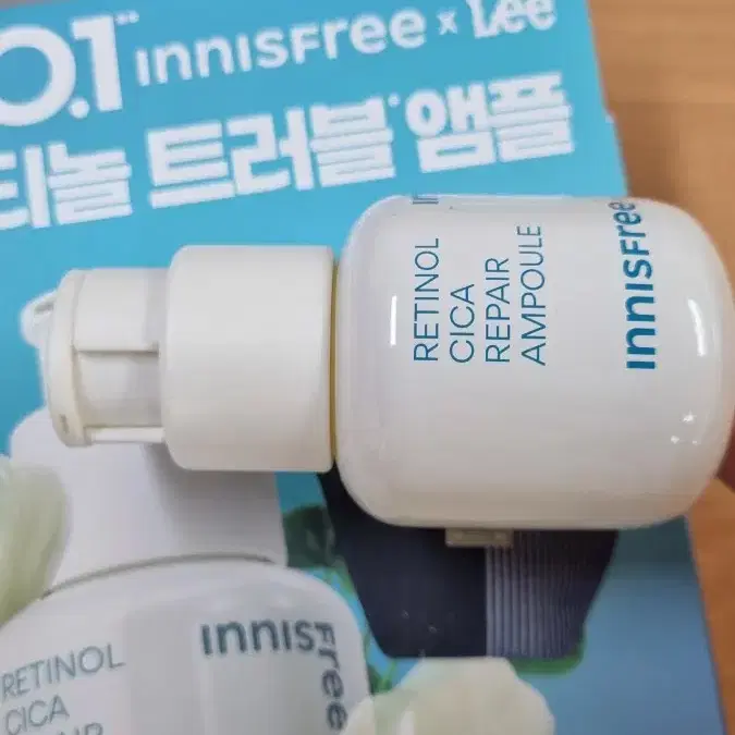 이니스프리 레티놀 시카 흔적 앰플 30ml