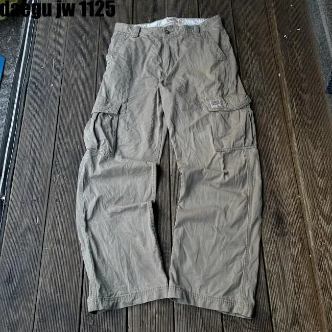 33/32 LEVISTRAUSS&CO PANTS 리바이스 바지