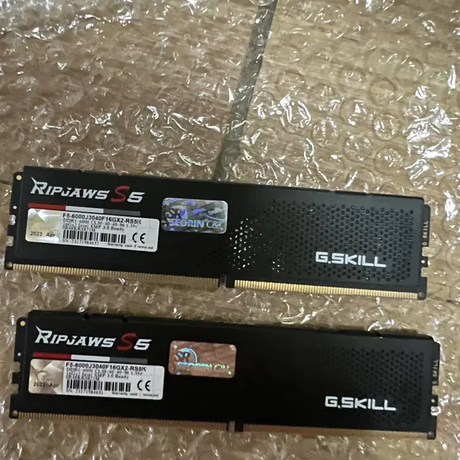 지스킬 DDR5-6000 cl30 ripjaws s5 j 블랙 32기가