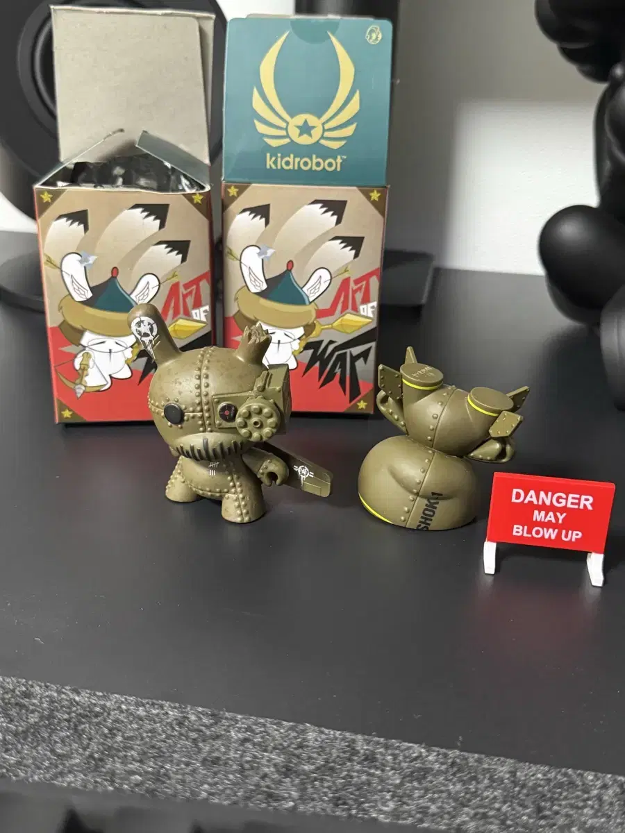 Dunny Chic Art Toy