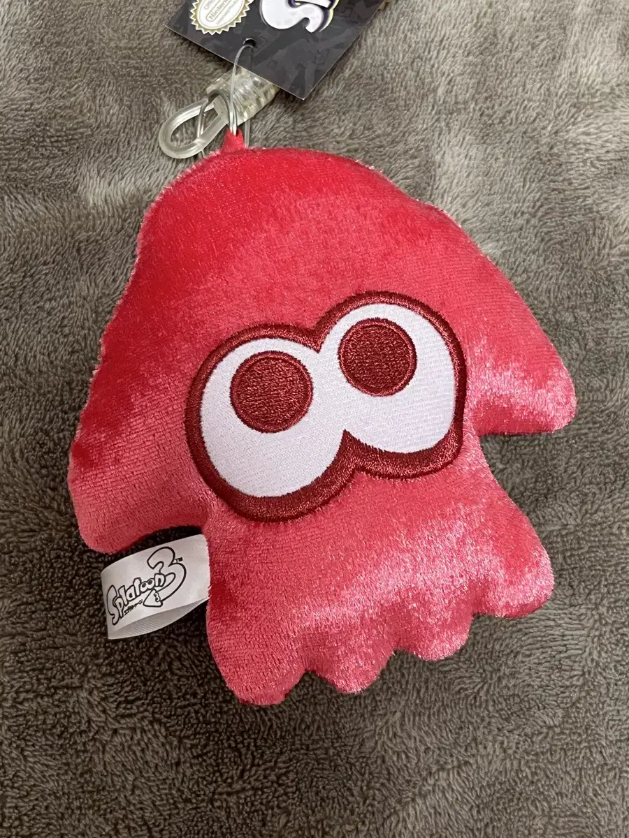 Splatoon Reelpass keyring Red Squid