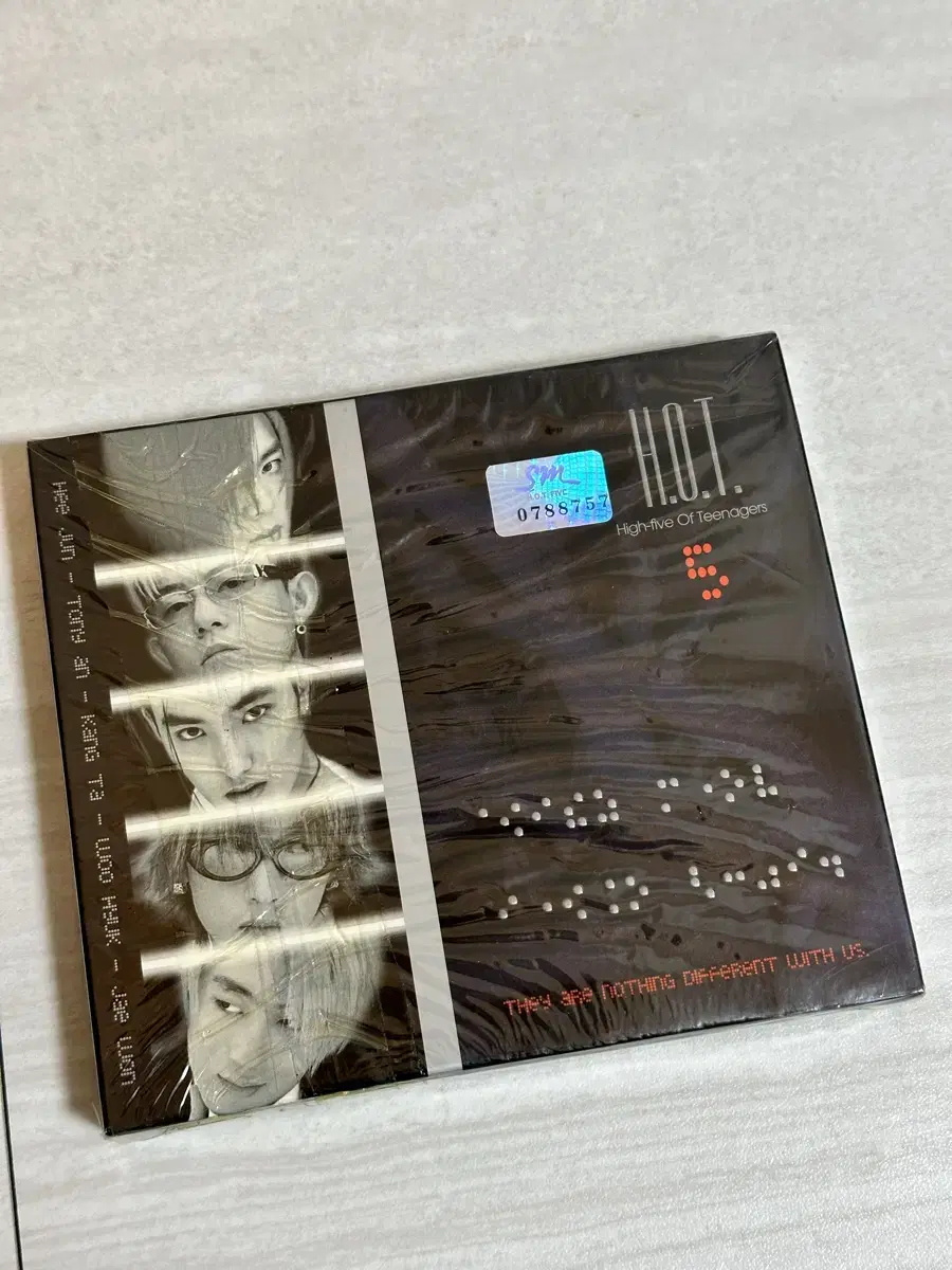 (k-pop)HOT 5집 album sealed sells k-pop