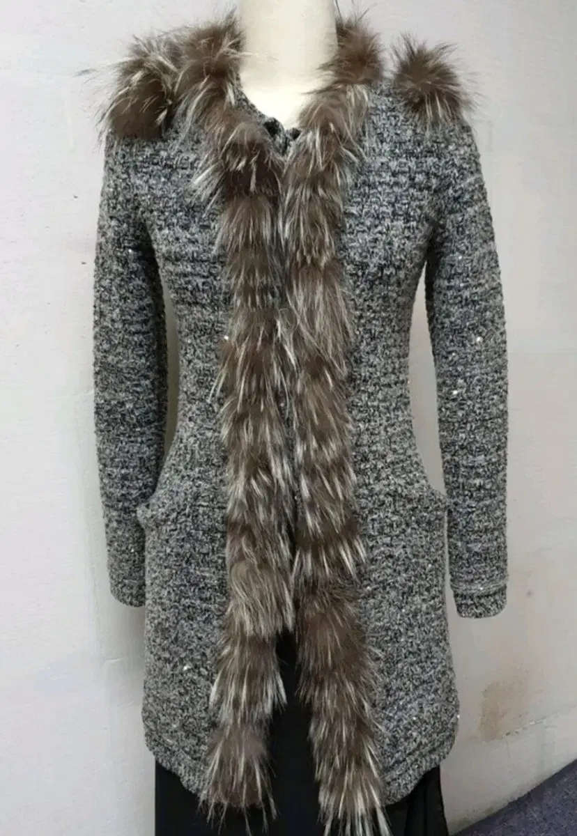 Objet All Beads Fox Fur Coat 55 Department StoreRetails from 1,000,000 won