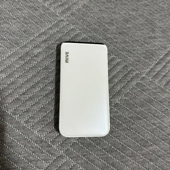 스타일폴더(M120) 32GB 화이트