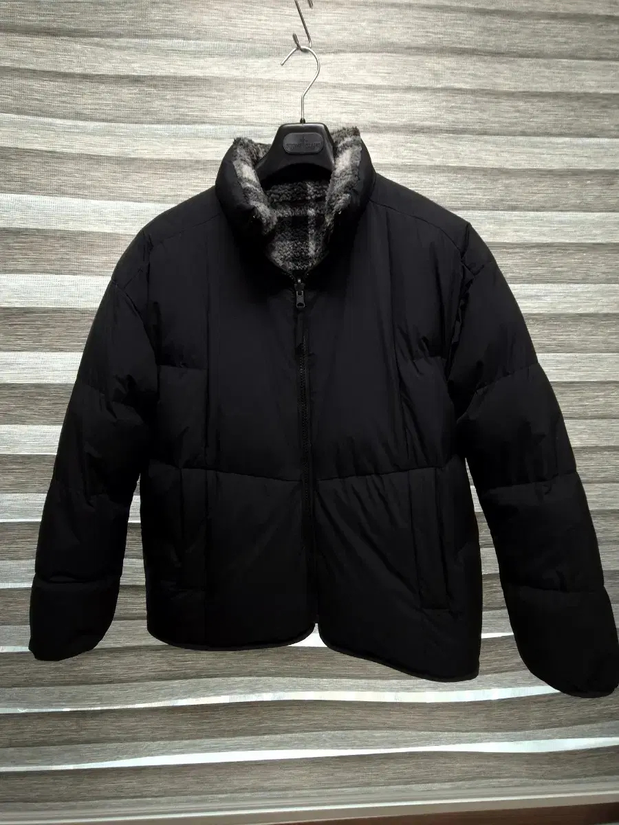 Kolon Sports Reversible Down Parka