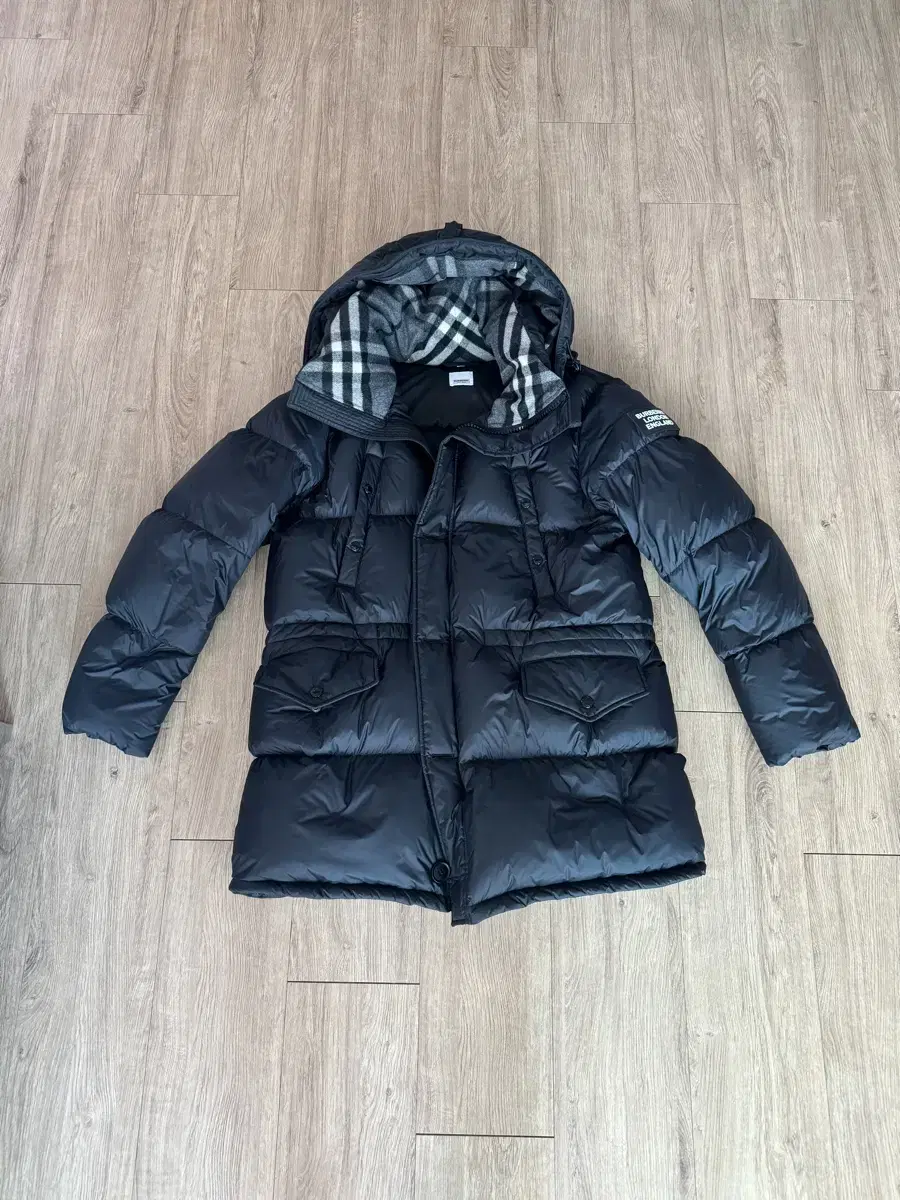 Burberry Rockwood down jacket department store size L (Domestic 105)