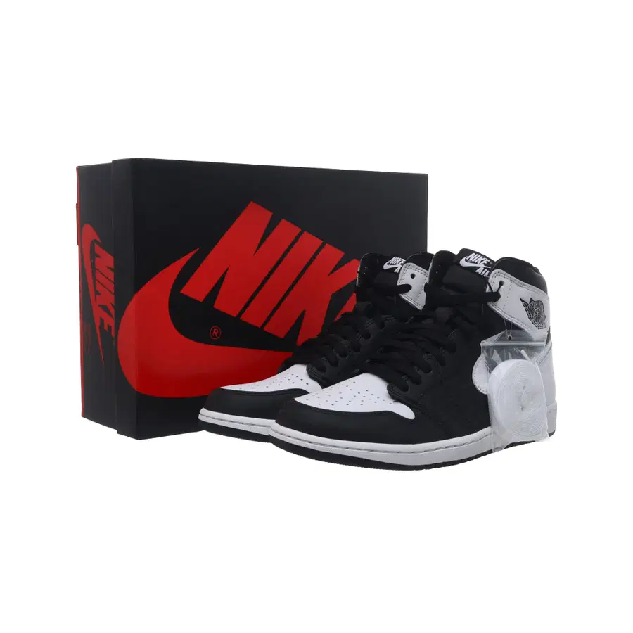 Air Jordan 1 Retro High OG "Respect Defiant" (Derek Jeter)