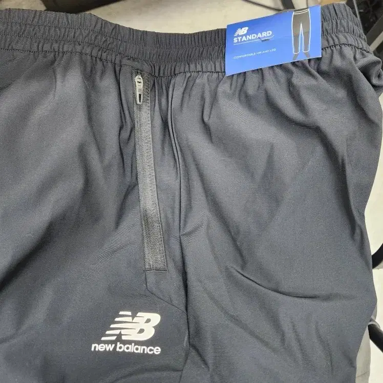 New Balance Standard Running Pants XL (size 34) tactile new for sale